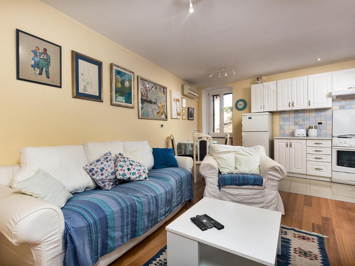 Ferri Fi 2Bdr Apartment By Irundo Rovinj Eksteriør billede